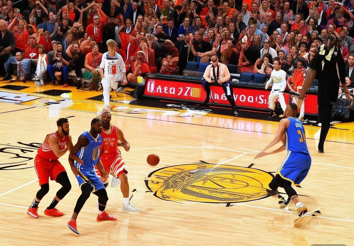 2017NBA季后赛：火箭VS勇士巅峰对决精彩瞬间回顾